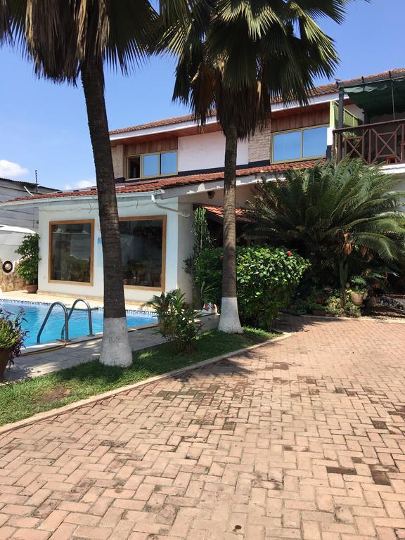 Laparadiseinn Аккра Экстерьер фото